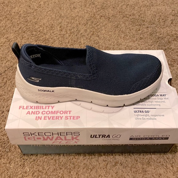 Skechers Go Walk Flex Navy size 7 - Picture 1 of 6